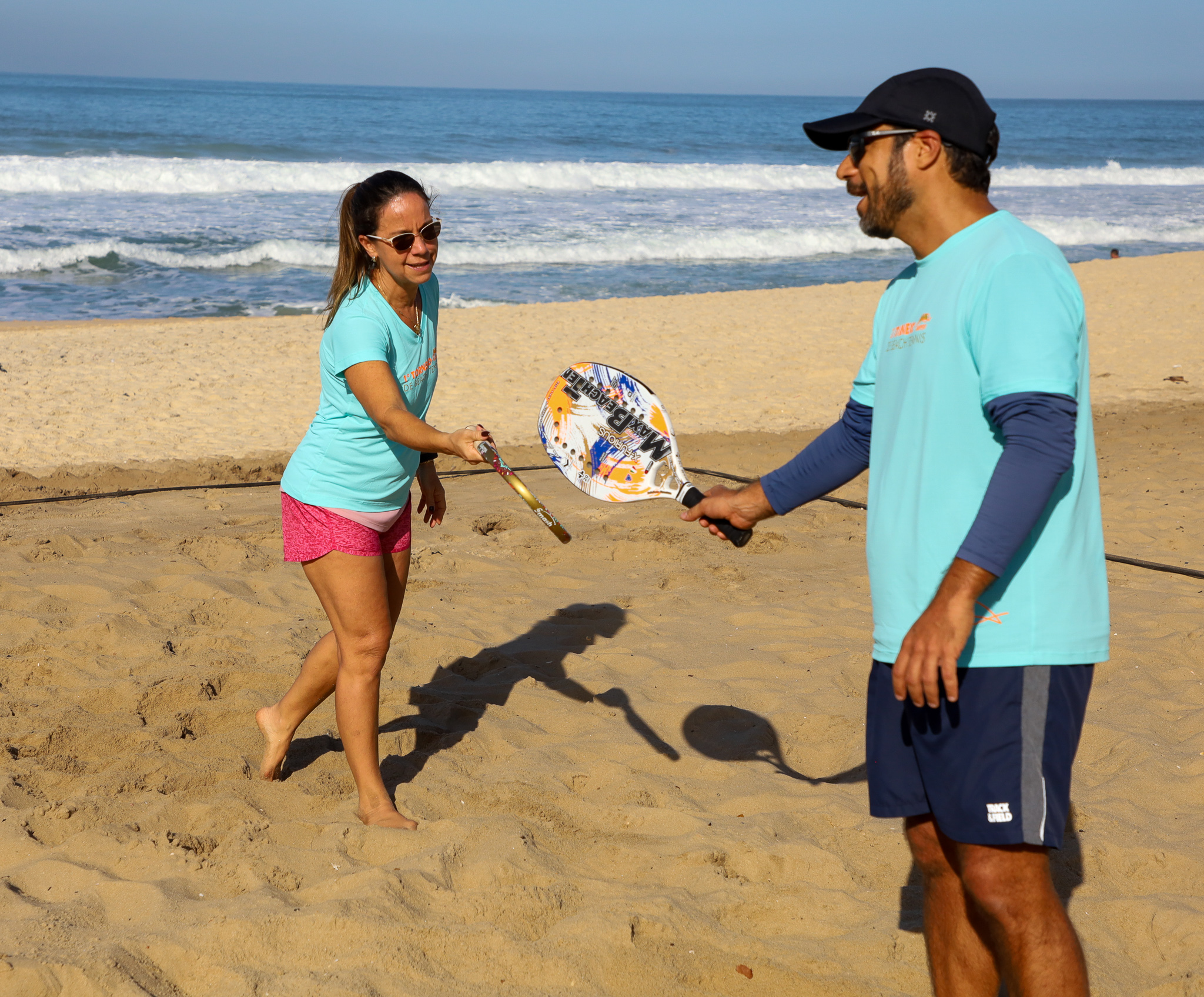 2º Torneio de Beach Tennis atrai 50 associados e familiares – AMPERJ